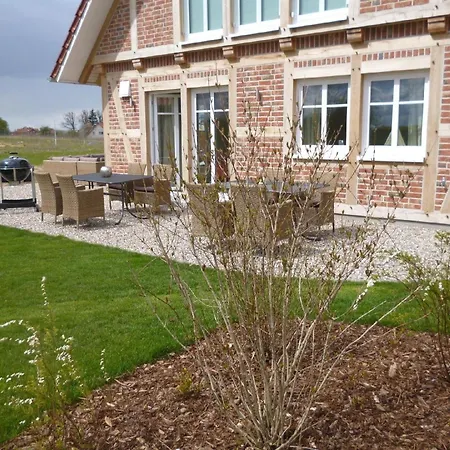 Holiday home Gemuetliches Mit Garten Und Grill Kalkhorst